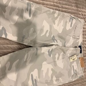 American eagle camouflage pants